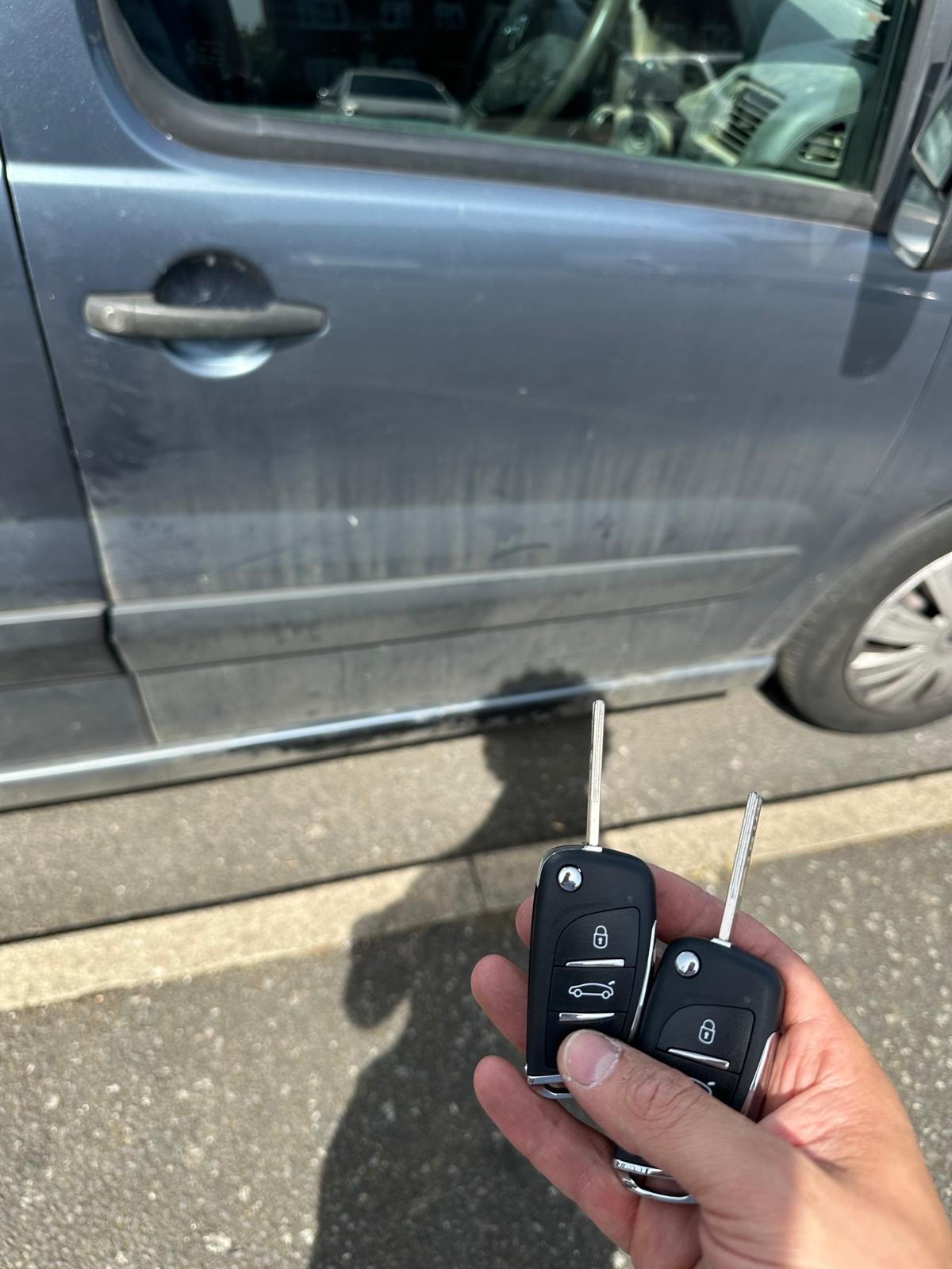 Car key replacement Leeds — 2 keys Citroën Dispatch van Chapel Allerton LS7